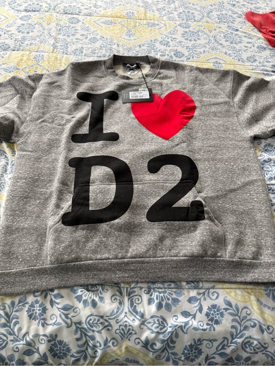 DSQUARED2 Gray Crewneck Sweatshirt with Red Heart Graphic